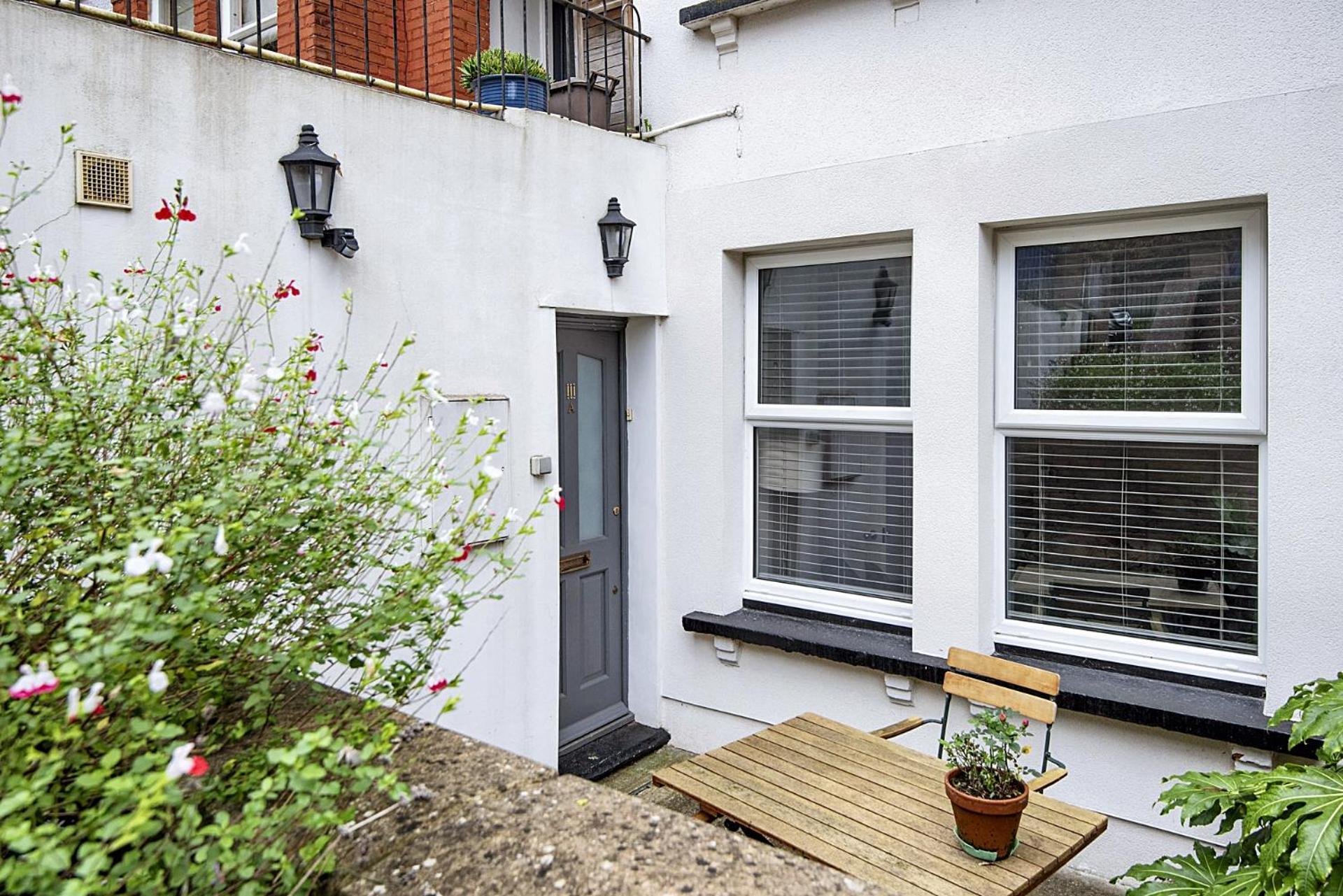 1 Bed Flat In East Dulwich Londra